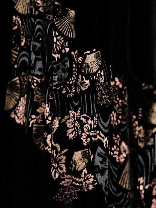 盛唐牡丹| 丝绒烫金硕果金扇纹背心 商品图9