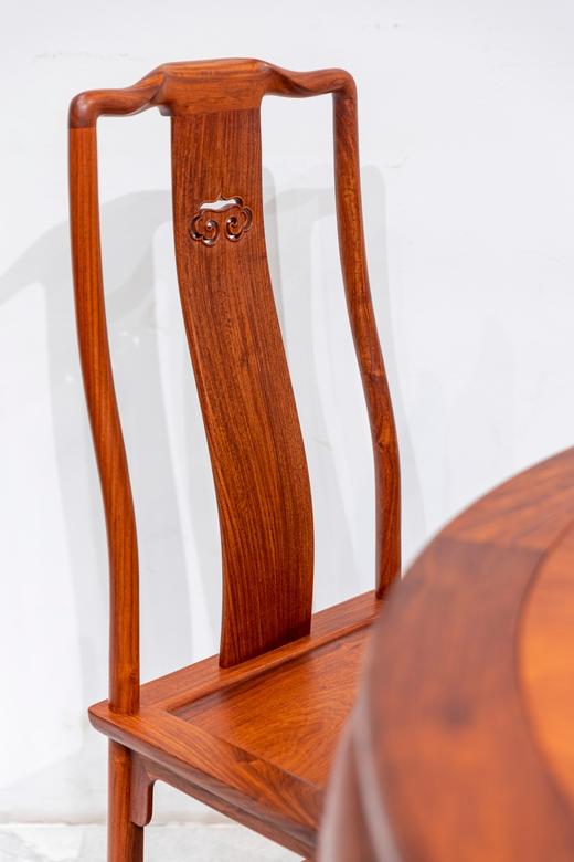 红桥红  家具严选  缅甸花梨（大果紫檀）【150 雕花牙边六角底座 圆餐桌 九件套】 商品图4