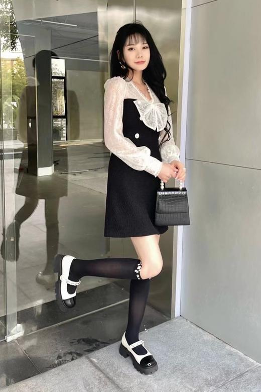 Stay2Weeks 蕾丝拼接蝴蝶结饰连衣裙 15533 商品图1