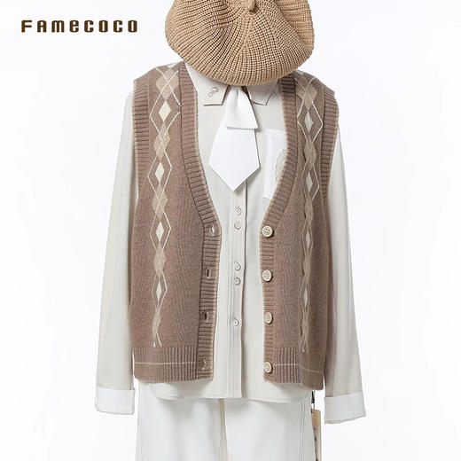 Famecoco原创菱格纹针织马夹V领叠穿马夹坎肩春秋款FAB6CA030 商品图4