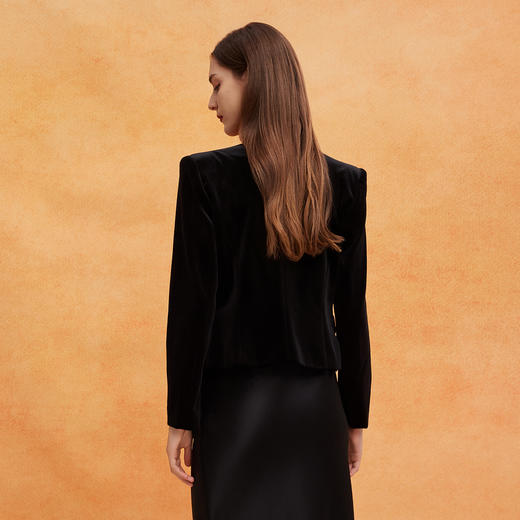 QE107斯尔丽25新款新国风手工盘扣西装领直身型设计不挑身材时尚外套 商品图5