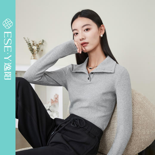 【两穿-针织长袖T恤】逸阳秋半高polo领正肩设计感竖坑纹打底衫3949 商品图1