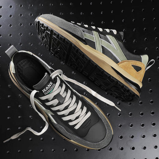 【45-49码】春季特大码男鞋加肥加宽加大号运动休闲板鞋轻便跑步鞋潮 商品图2