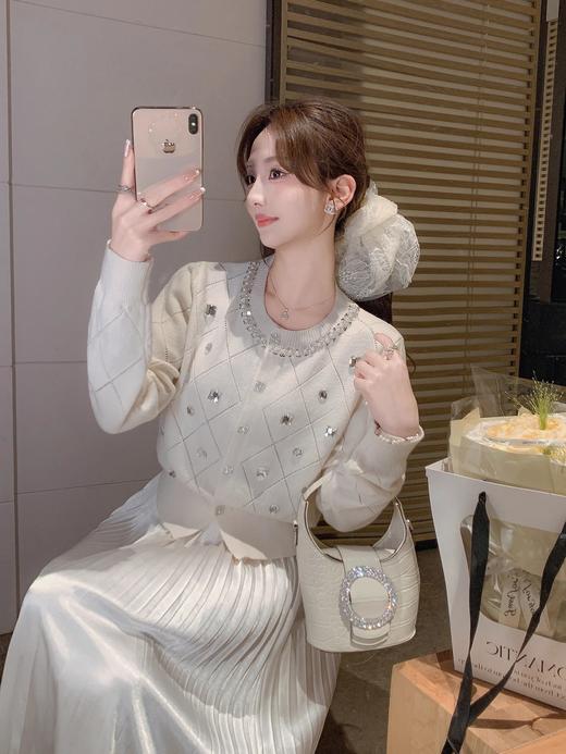 张心子【天菜美女】春夏防晒纯欲风拼接挂脖小衫上衣 U2502031 商品图12