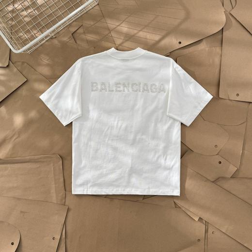 点此购买 巴黎世家春夏季双B烫钻男女情侣款短袖T恤 gz 310157 商品图2