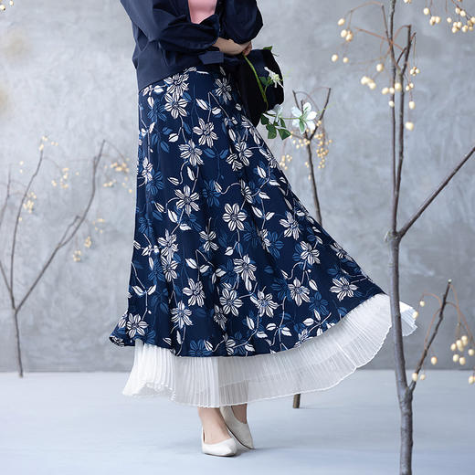 【林栖设计小店】【多种穿法】（部分尺码现货）传统蓝印花铁线莲花纹半身裙一片式系带宽松层次感2025夏季新品裙子女1952130 商品图7