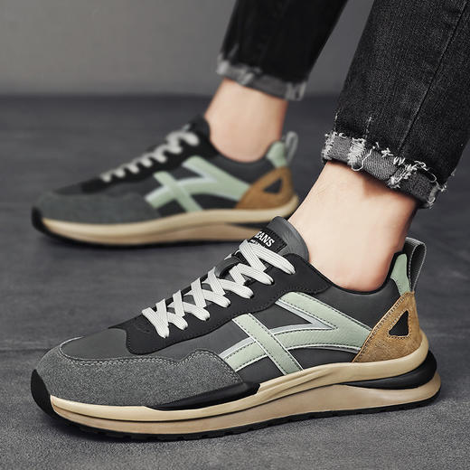 【45-49码】春季特大码男鞋加肥加宽加大号运动休闲板鞋轻便跑步鞋潮 商品图3