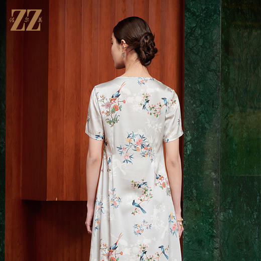 佐尔美夏季新款 气质时尚碎花桑蚕丝短袖连衣裙女M42LS35 商品图4