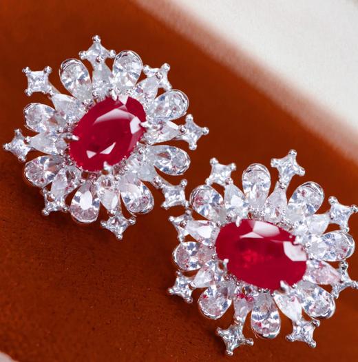 1.29ct刻面红宝石耳钉 商品图0