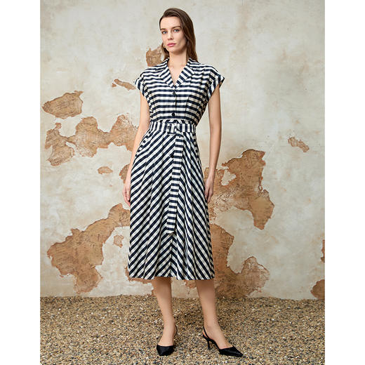 EITIE爱特爱基础款百搭通勤收腰衬衫连衣裙春夏新款8207903 商品图1