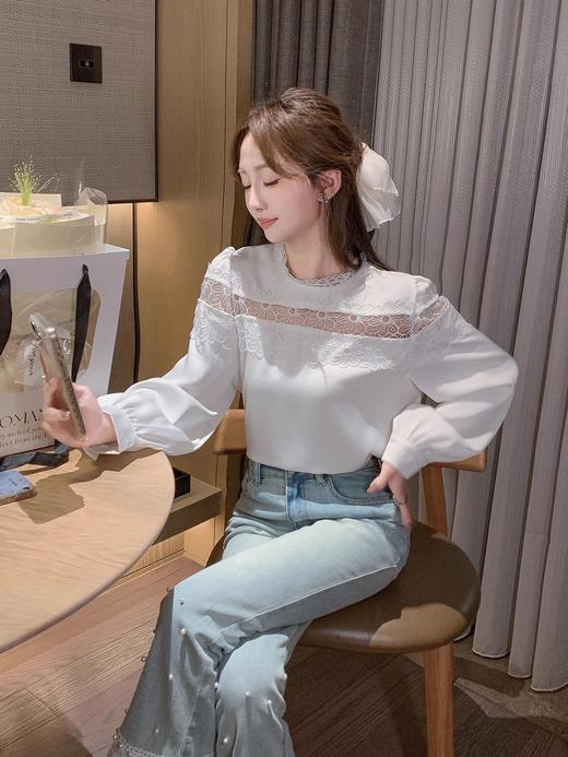 张心子【织梦浪漫】春款圆领法式蕾丝拼接衬衫上衣 U2502033 商品图6