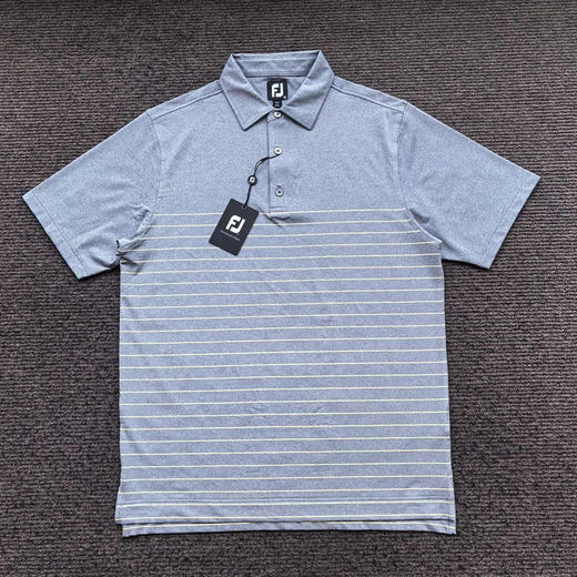 正品FJ高尔夫短袖体恤，快干材质。只有M码L各一件，欧码偏大。
M胸围112，L胸围120 商品图0