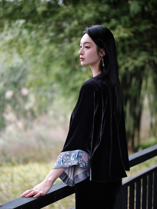 下架|盛唐牡丹&王小潇联名| 平安富贵丝绒褂 商品图6