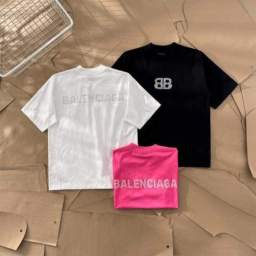 点此购买 巴黎世家春夏季双B烫钻男女情侣款短袖T恤 gz 310157 商品图0