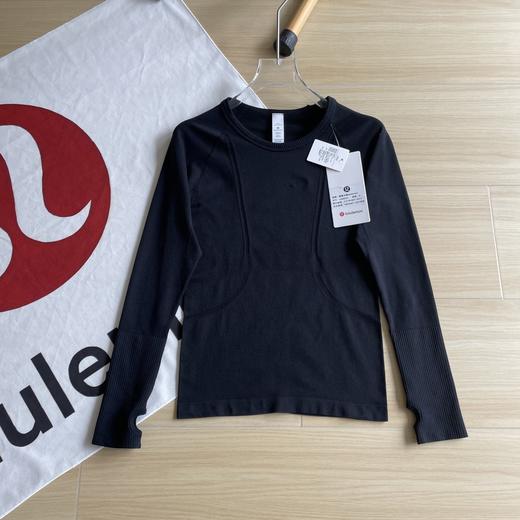 点此购买 lulu露露乐蒙Swiftly Tech女子针织工艺提花瑜伽长袖打底衫 cp LL 310217 商品图1