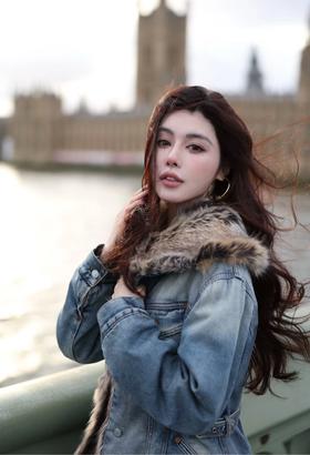 赛家 新款金色凯旋门徽标大圆圈耳环