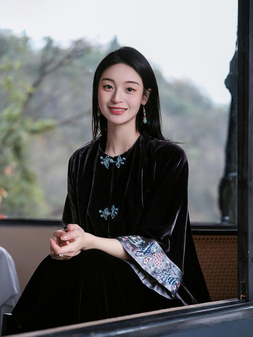 下架|盛唐牡丹&王小潇联名| 平安富贵丝绒褂 商品图3