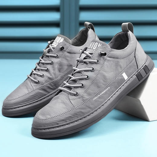 【45-49码】【冰丝薄款】特大码春季新款男鞋加肥加宽薄款透气休闲鞋运动板鞋潮鞋 商品图1