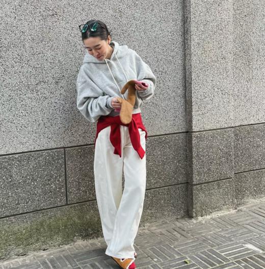 老米优品🎈5-7天。松弛感阔腿休闲裤《韩国工装风 大裤腿设计 阔腿休闲裤》显瘦，帅气，洒脱氛围感满满！K250224A 商品图0