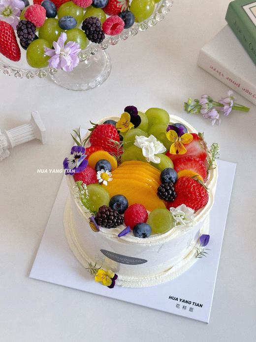 春享 · 水果奶油蛋糕（夹心/装饰水果随季节调整） 商品图2