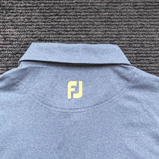 正品FJ高尔夫短袖体恤，快干材质。只有M码L各一件，欧码偏大。
M胸围112，L胸围120 商品图6