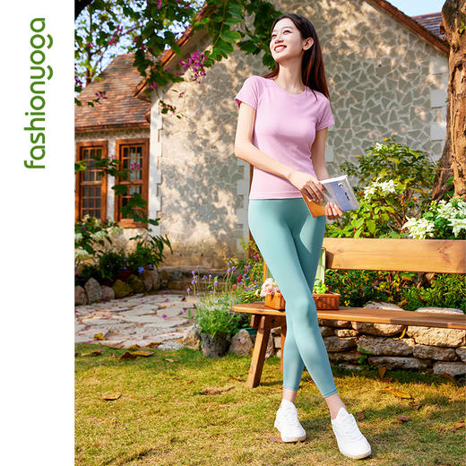 凡圣瑜伽闪闪一体织短袖 F15340 商品图11