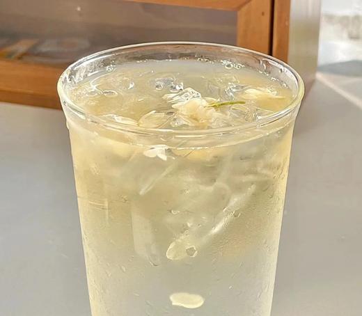 10袋装！品牌直发❗【耶气满满椰子水180ml】0添加安全 0脂肪轻卡 轻松畅饮无负担 鲜椰直取 现开椰子的味道 热量小于一颗苹果！！ 商品图4