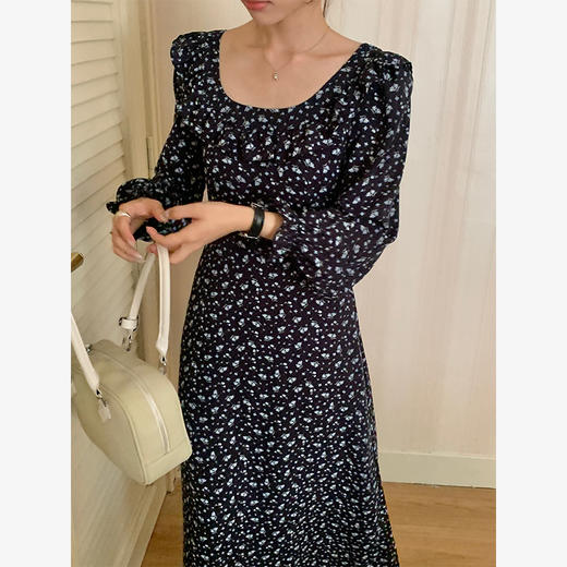 西遇碎花长袖连衣裙女新款藏蓝色法式收腰荷叶边裙子SS150077 商品图2