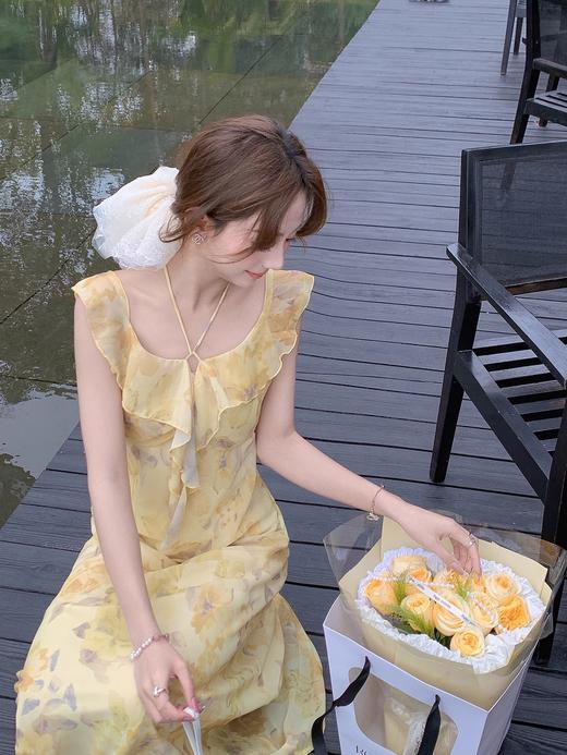 张心子【绿野仙踪】春夏氛围感碎花小荷叶花边吊带裙 连衣裙U2502002 商品图2