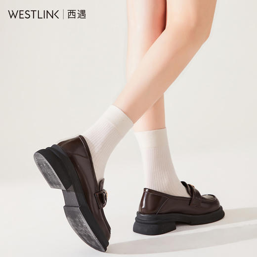 西遇山茶花乐福鞋女新款复古英伦金币单鞋增高厚底小皮鞋D0346332 商品图2