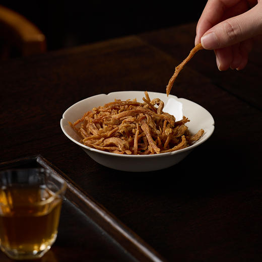 新四海金松肉条香脆猪肉条袋装小零食 商品图4