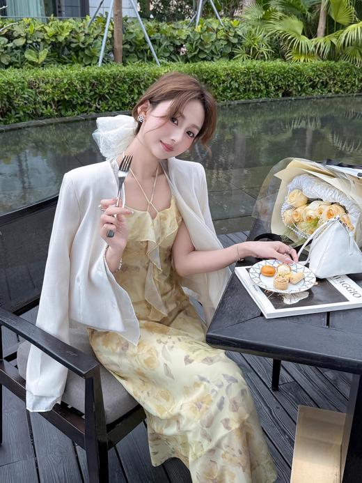 张心子【绿野仙踪】春夏氛围感碎花小荷叶花边吊带裙 连衣裙U2502002 商品图5