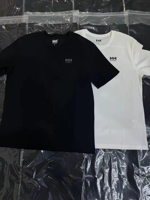 正品海丽汉森 春夏 速干联名T恤

S M L XL XXL 保真 黑白双色 

速干面料 高透气 高抗汗结构 商品图0