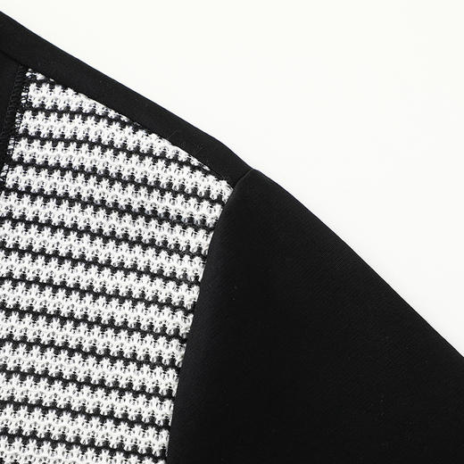 【DG】大依优型大码短袖T恤加肥加大时尚拼接短袖T恤男夏季薄款上衣胖子圆领棉质 商品图1