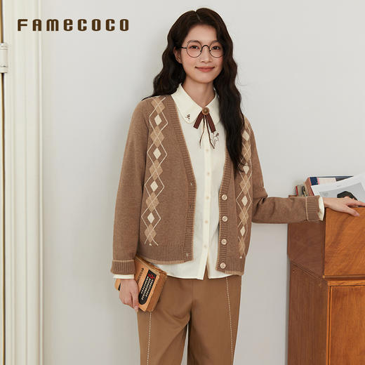 Famecoco范可儿开针织开衫复古羊毛V字领刺绣外穿FAB6DE020 商品图0