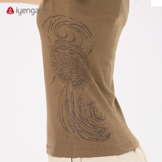 艾扬格life C1198瑜伽曼陀罗女装瑜伽短袖T恤 （尺码偏小） 软弹修身双C线 自然垂顺 商品图5