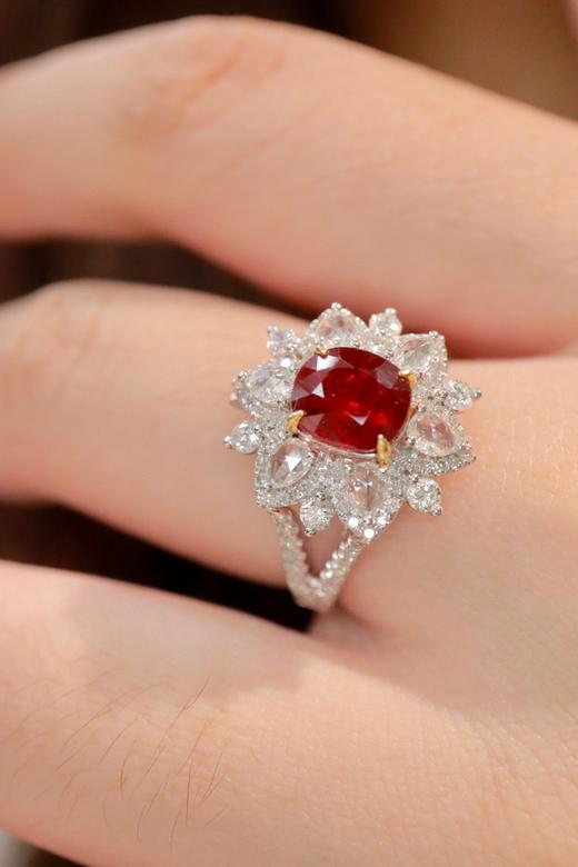 1.8ct刻面红宝石戒指吊坠 商品图4