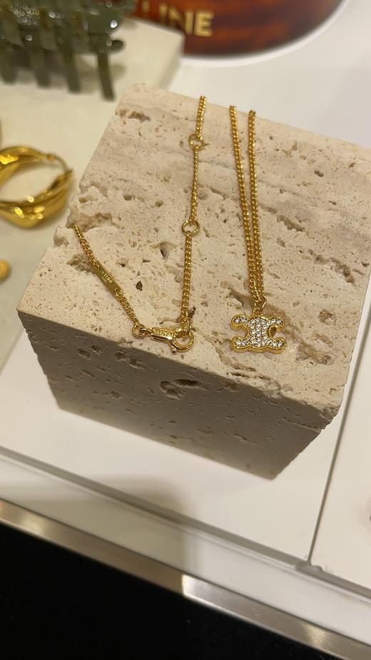 赛家 新款满钻凯旋门徽标金色项链 商品图1