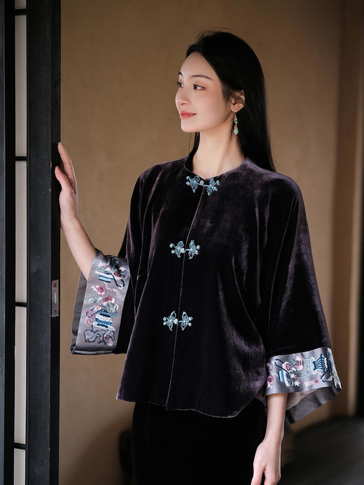 下架|盛唐牡丹&王小潇联名| 平安富贵丝绒褂 商品图2