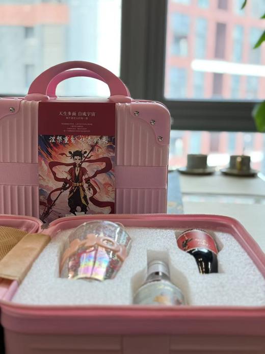 国潮哪吒IP跨界联名   缤纷故事&我是哪吒2联名款礼盒 商品图6