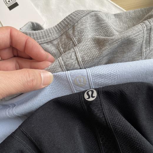点此购买 lulu露露乐蒙Swiftly Tech女子针织工艺提花瑜伽长袖打底衫 cp LL 310217 商品图13