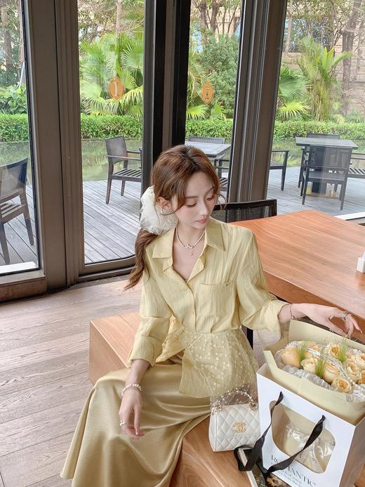 张心子【流光美学】春夏防晒通勤风气质蕾丝披肩衬衣两件套套装 U2502035 商品图7