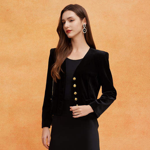 QE107斯尔丽25新款新国风手工盘扣西装领直身型设计不挑身材时尚外套 商品图6
