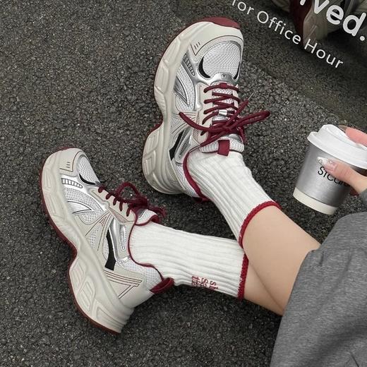 🌈◡̈ 春夏出勤率hin高的韩剧女主老爹鞋来咯🤩|【YiLuoShan拼接厚底增高运动老爹鞋】2个颜色🉑选噢!! •*¨*•姐妹们快快码住!!!💥运动鞋的搭配是万能滴~  商品图4