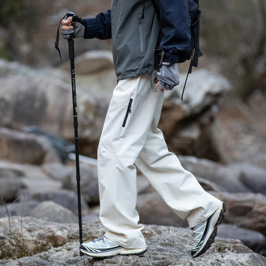 senlinjeepsd  森林吉普 山系冲锋户外休闲裤 防水 防风 防刮 男女同款ELXM99-2501 商品图3