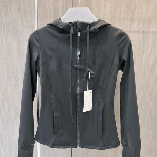 点此购买 lulu露露柠檬Define女士运动连帽夹克瑜伽服上衣防晒外套 mmm 310272 商品图9