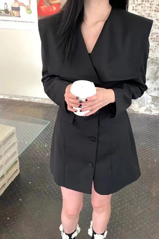 amadella 黑色娃娃领简约连衣裙 15810 商品图0