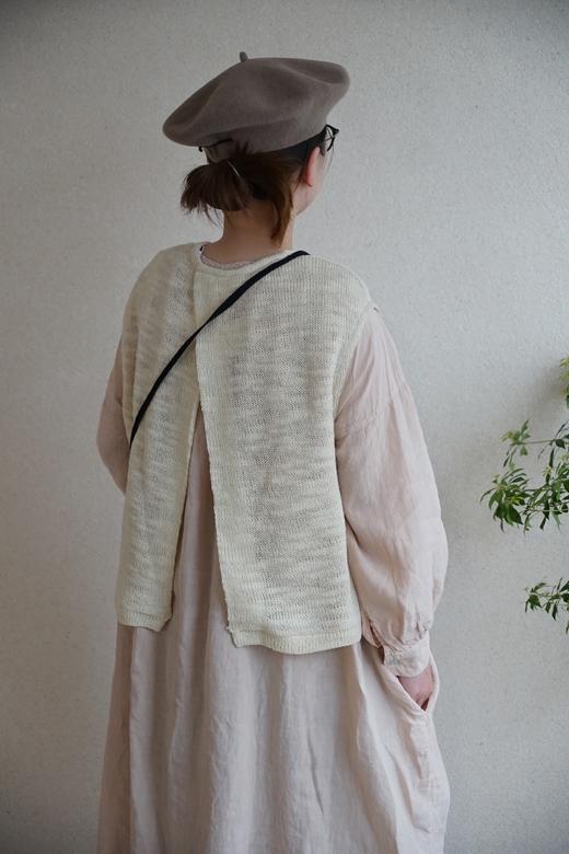 Gauze 2色无袖羊毛衫(后背开衩款) 商品图2