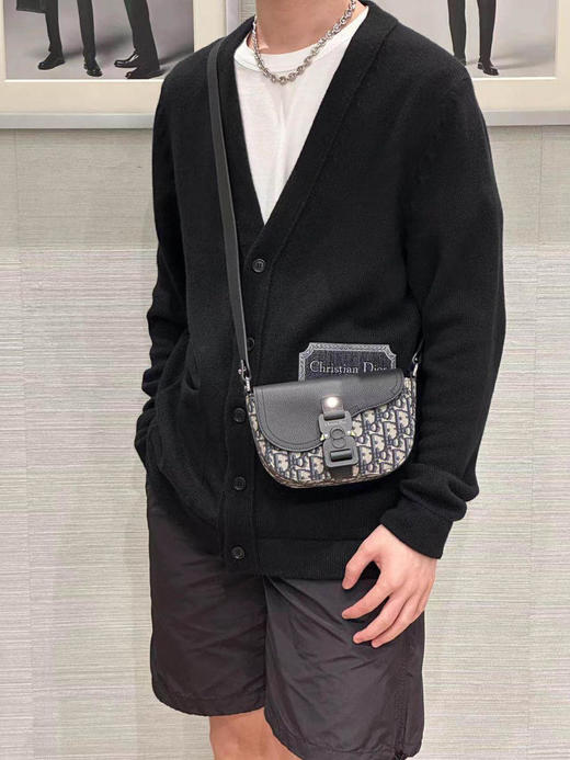 迪奥米色和黑色Obique印花面料和黑色粒面牛皮革搭配翻盖男士马鞍斜跨包（HH） 商品图2