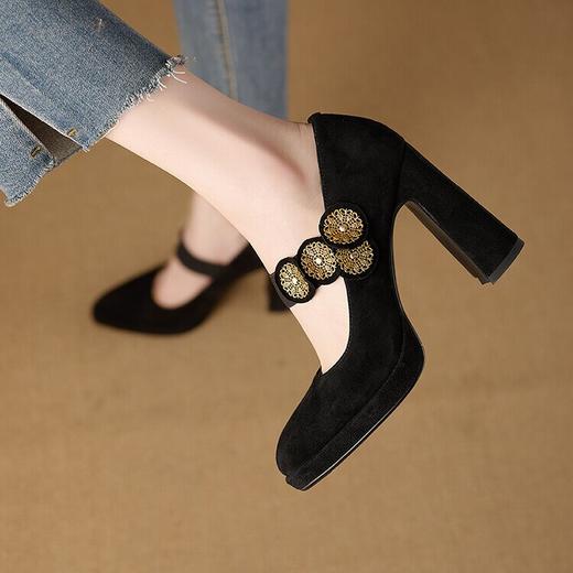 【预售5天】法式复古里外皮玛丽珍鞋时尚花朵一字扣粗跟高跟鞋NWS1&A9476 商品图3